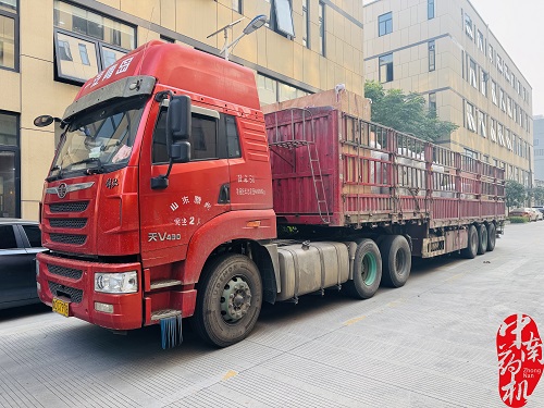 發(fā)貨現(xiàn)場丨設(shè)備發(fā)貨忙不停，保質(zhì)保量全力交付