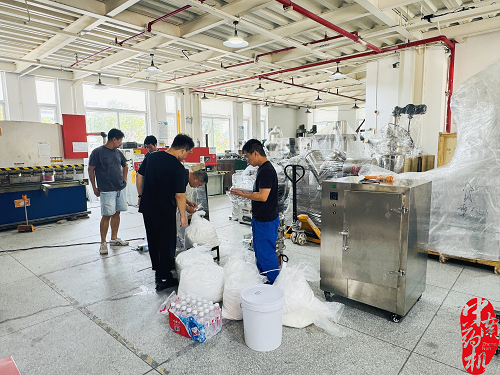 客戶現(xiàn)場(chǎng)試機(jī)圓滿成功，我司設(shè)備性能獲高度認(rèn)可